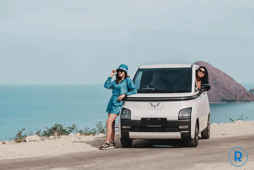 Perjalanan menyewa mobil terdekat